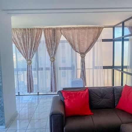 304 Amazibu- Luxury On The Beach Amanzimtoti Exterior foto